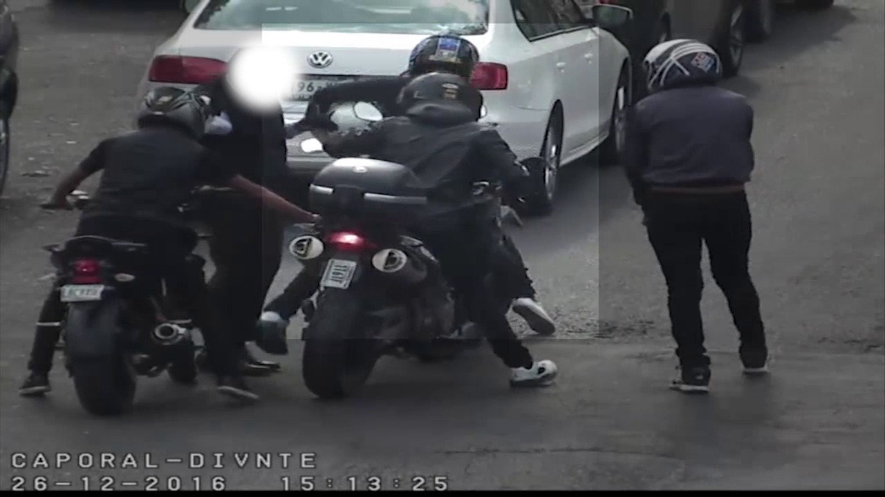 Policía de la CDMX desmantela banda dedicada al robo de motocicleta