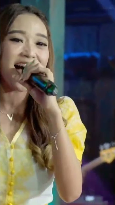 Demi cinta yang menyala ku rela menggenggam bara api kang putra Ampel 🤣😍!! Difarina _ Rela#shorts