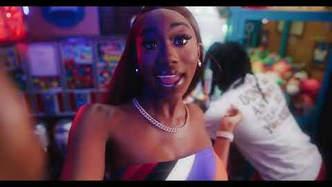 iCandy - Big Mad ft. Flo Milli (Official Video)