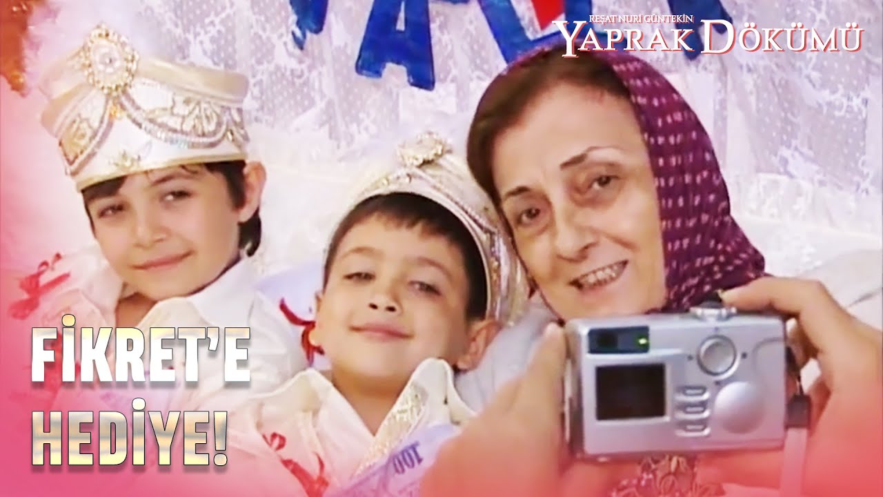 Çocuklara Sünnet Düğünü Yapıldı! - Yaprak Dökümü 43. Bölüm