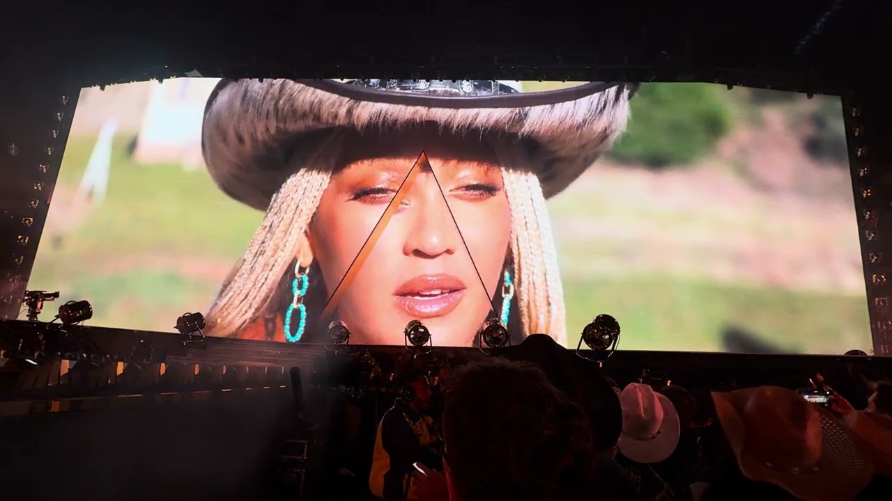Beyonce - 2nd Interlude ‘COWBOY’ - Cowboy Carter Tour OPENING NIGHT / April 28, 2025