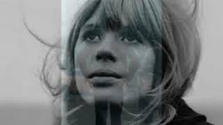 Video thumbnail of "MARIANNE FAITHFULL   WHAT HAVE THEY DONE TO THE RAIN"