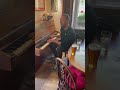 Chris Martin surprises a couple by performing a Coldplay classic in a pub | SWNS #shorts 🎤🎹🍺