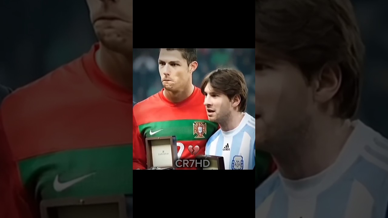 Ronaldo and messi fight 😂 