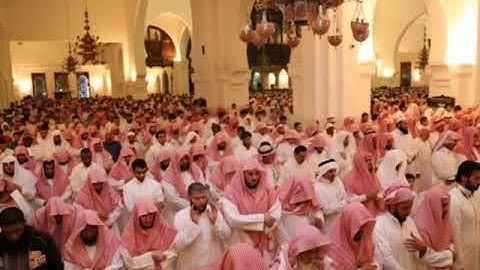 عشائية الشيخ خالد الجليل 1437   12   26 سورة المعارج تلاوة نجدية مؤثرة