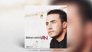 Serkan Akdoğan - Bahçada Yeşil Çınar -  Resimi