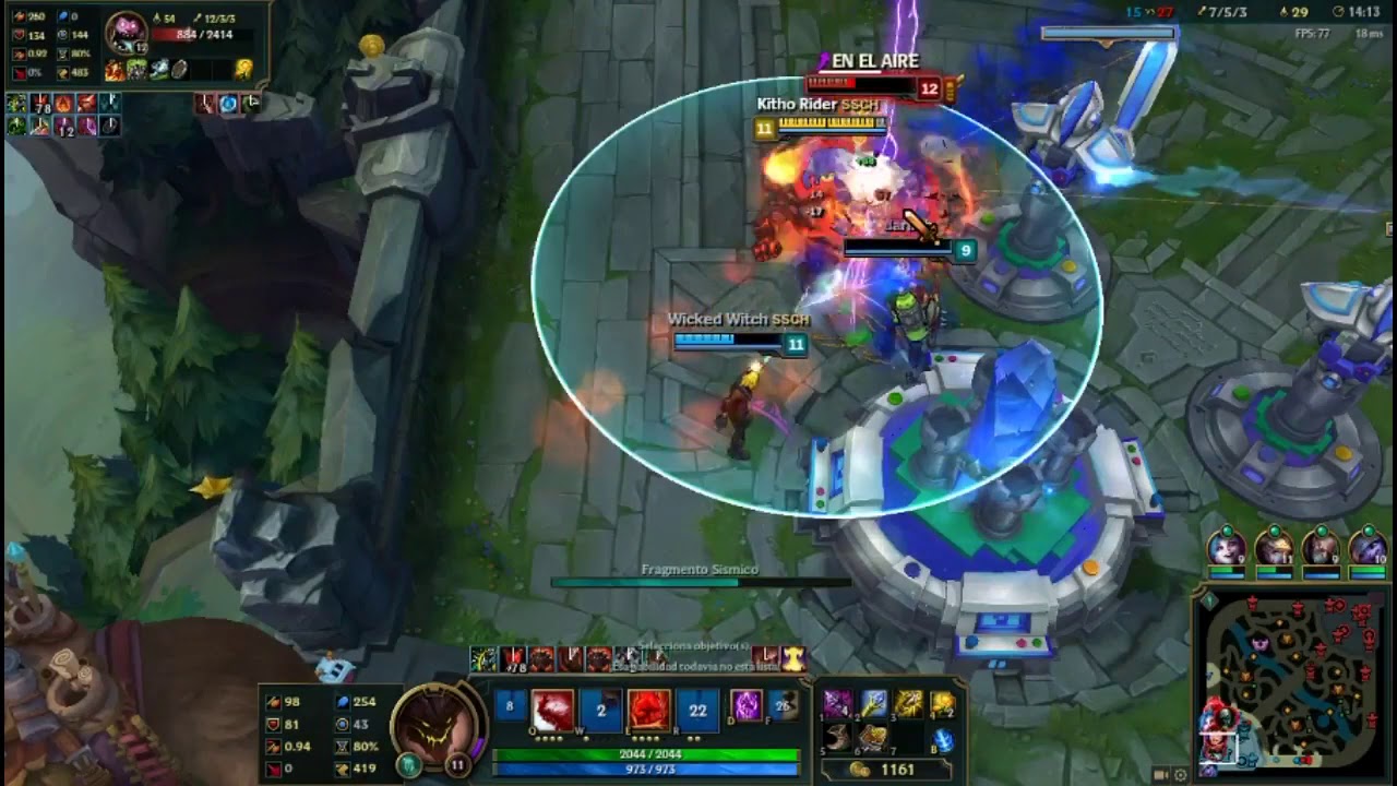 UN URF EN EL 2017 CON LOS AMIGOS MOMENTOS DIVERTIDOS | LOL Español