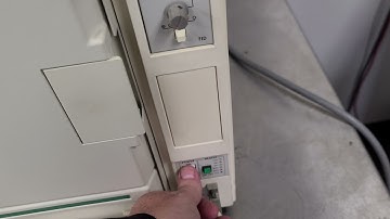 Shimadzu GC-14A Gas Chromatograph