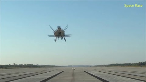 X37B OTV4 Landing