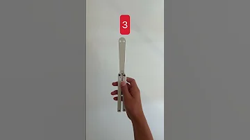 Learn To Flip A Butterfly Knife In 10 Seconds 