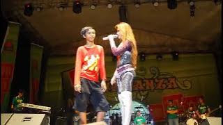 Nita talia goyang HOT