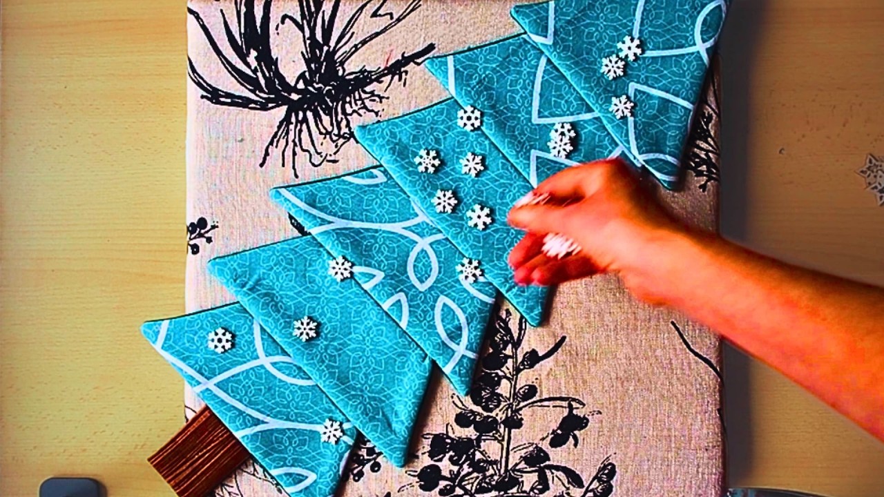 DIY Fabric Wall Christmas Tree | Easy Space-Saving Christmas Décor🎄