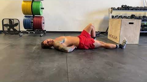 McGill curl up | Movement Demo | HOW TO