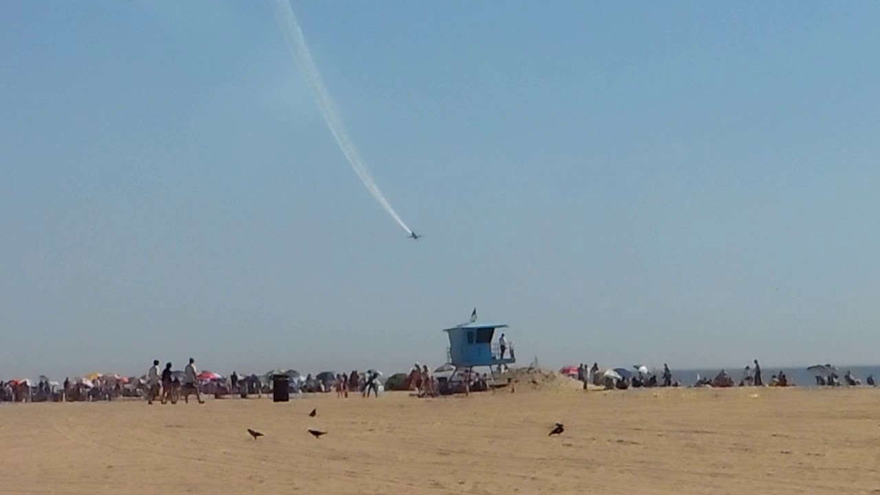 expat meaning Great Pacific Airshow at Surf City 10.19.2018