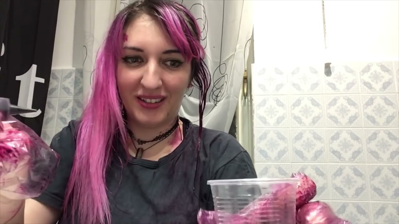 Cambio colore di capelli all’una di notte