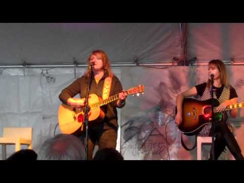 Emily Saliers of The Indigo Girls, sings "Run," 30A Songwriters Festival