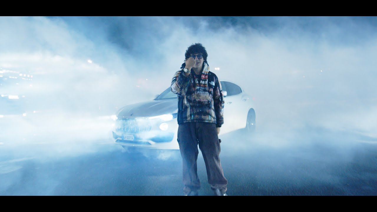 Watch LUDE - CONTROLLO (OFFICIAL VIDEO) on YouTube Watch LUDE - CONTROLLO (OFFICIAL VIDEO) on YouTube