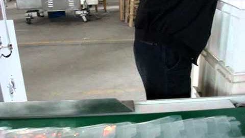 E:\machine video\auto pp box folder gluer.MPG