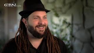 Christafari: Reggae Singer Mark Mohr Finds One Love The 700 Club Interview From 2013.