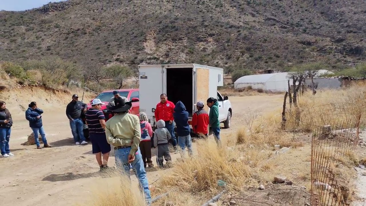 llegó el candidato al rancho 
