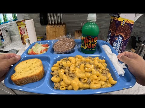POV 4k Recreating 1990s School Cafeteria Lunch Mac and cheese with garlic bread