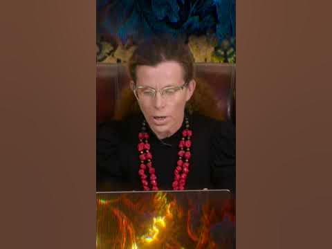 Юлия Латынина* / Фруктовый отдел во время блокады Ленинграда ...