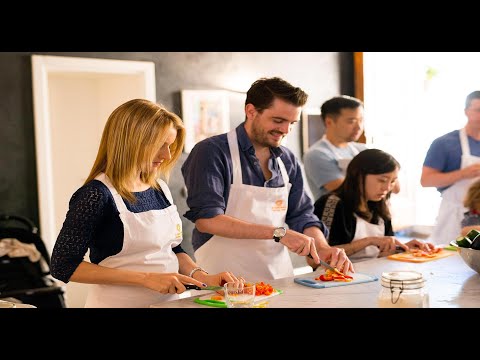 Vidéo: Cours et écoles de cuisine italienne en Italie