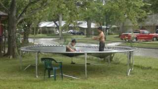 Brincolin Y Lloviendo