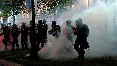 17-year-old arrested after two shot dead at protest in Wisconsin, USA