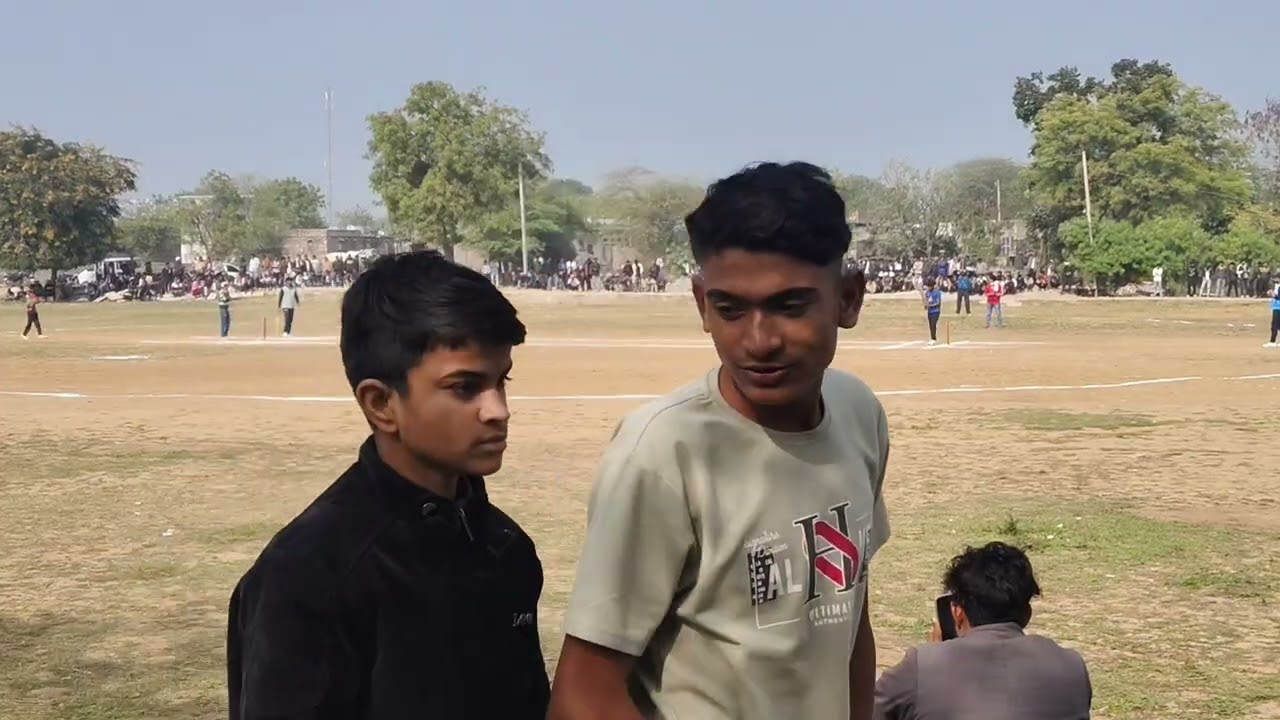 Final mech chakeri Tuna ment lokesh meena and manjit ki teim 