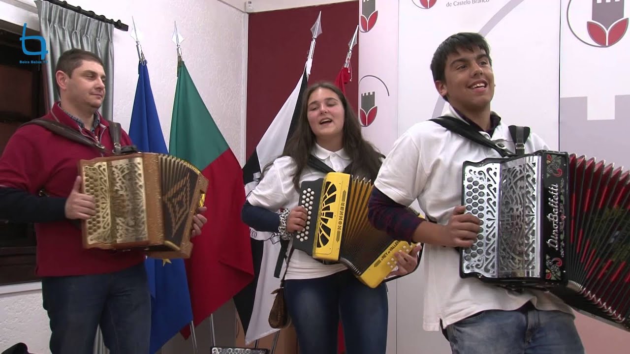 Associação da Carapalha canta as janeiras