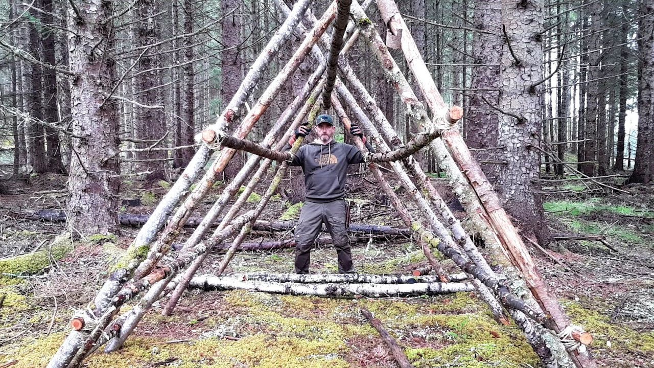 bush craft build off