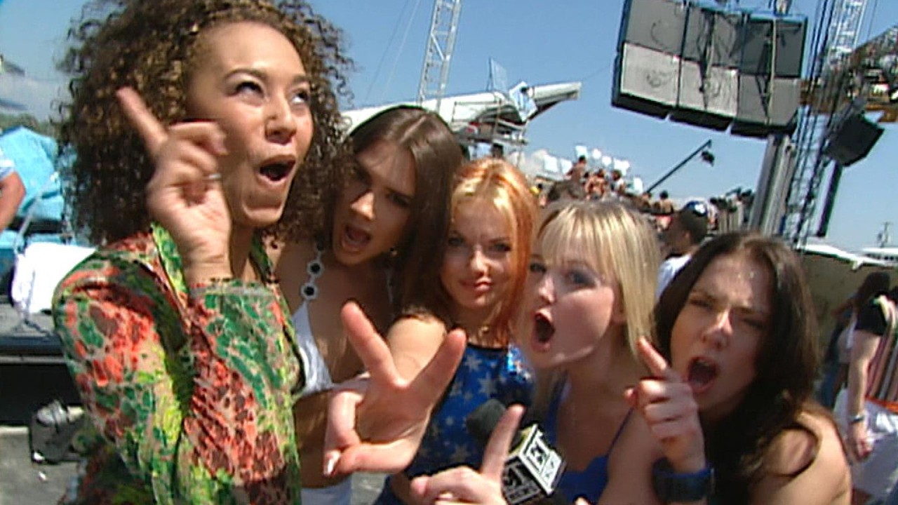 Spice Girls' Debut Album Turns 30! Watch FIRST Interview From 1997 | ET Vault Unlocked