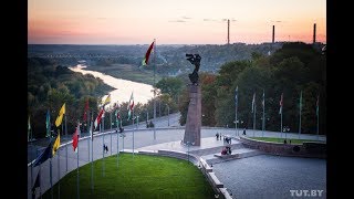 Видео Бронзовый мальчик в Могилеве Площадь Славы Ратуша Бегущая от Лавсана Днепровский мост от I NESSA, Днепровский бульвар, Могилёв, Белоруссия