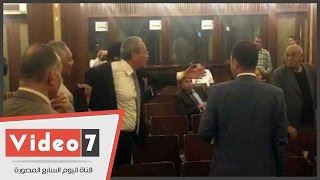 علاء عبد المنعم لمرتضي منصور في البرلمان: أنت بلطجى.. ومنصور: مش هرد عليك هنا