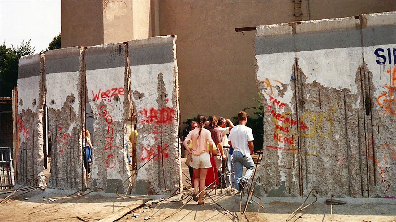 The Berlin Wall Walking Tour