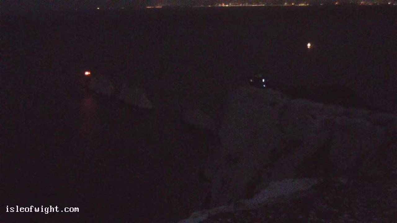 LIVE: The Needles & Lighthouse Webcam - Isle of Wight