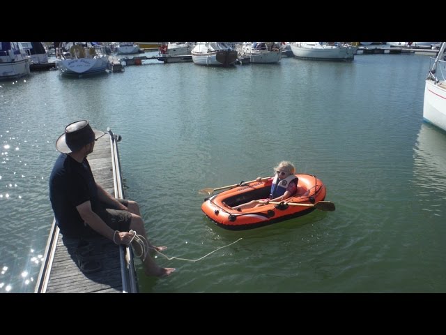 EP22 funNstuff Summer cruise 2015 pt3 We spend the day on dry land for Izzy and Winnies sake