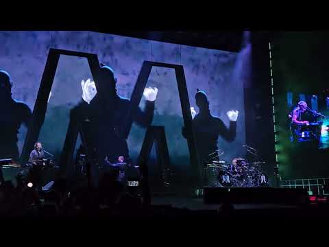 Depeche Mode Everything Counts Live - Prague Praha 24.02.2024 Memento Mori Tour