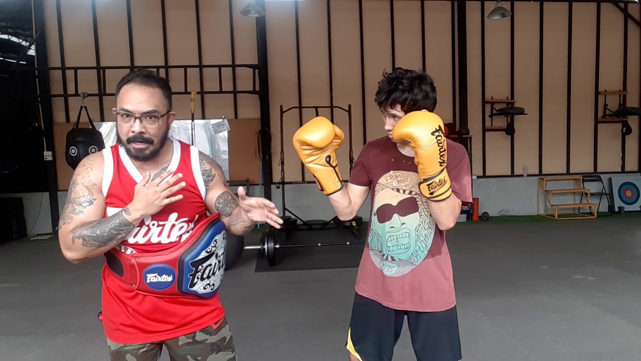 How to set up a lead hook to the body for a southpaw (and vice versa