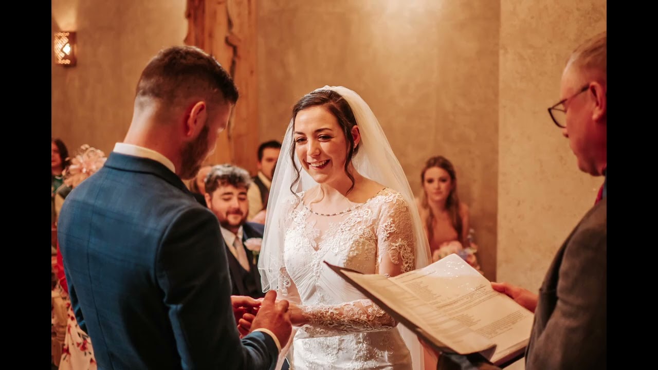 Katie & Carl's Wedding in a Minute - Runa Farm, Barnard Castle