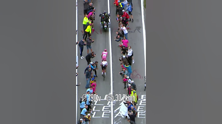 Del Toro took no prisoners with this attack 😤 #Giro #GirodItalia #Cycling