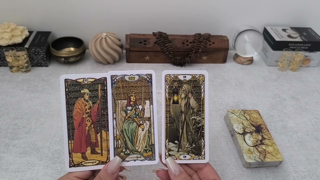 فال شراره - پیش بینی مهم تاروت برای عنصر آب ( تیر، آبان ، اسفند )