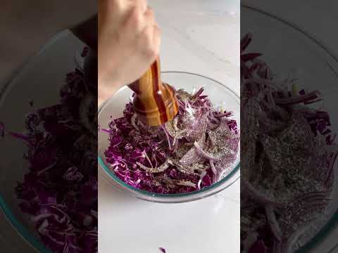 Red cabbage salad recipe