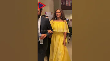 لحظة وصول حنان مطاوع وزوجها مهرجان همسة 
