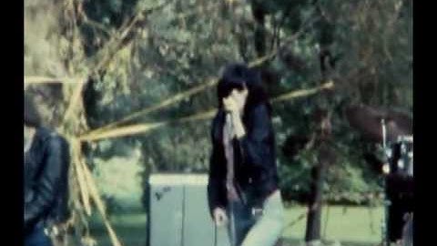 Joey Ramone - Rock n Roll Is The Answer (II video)