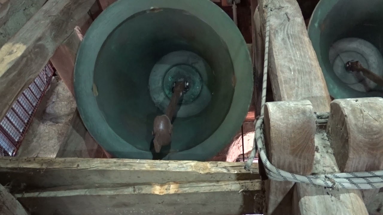 Fót (H) - Református templom harangjai