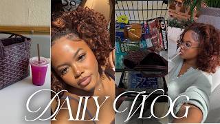 VLOG: Weβre Losing the Plot π Romancing Rainy Days, Hair Refresh, Unpacking, &more | NaturallySunny