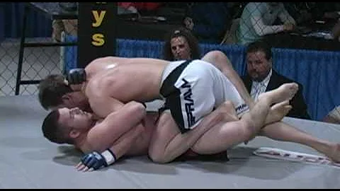 Brad Gilliam vs. Jason Wolfe -=- Colosseum Combat ...