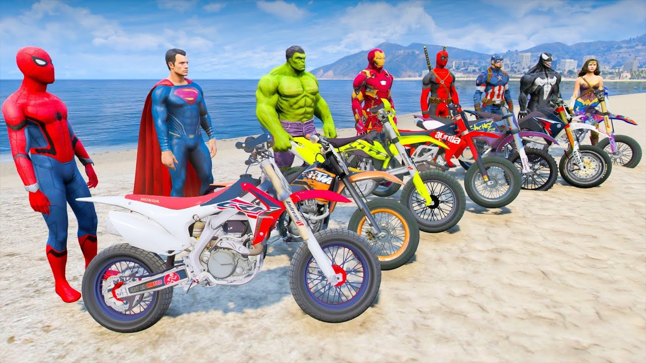 RACING MOTORCYCLE SUPERHEROES RAMP CHALLENGE - ROCKET OBSTACLE IN THE ...